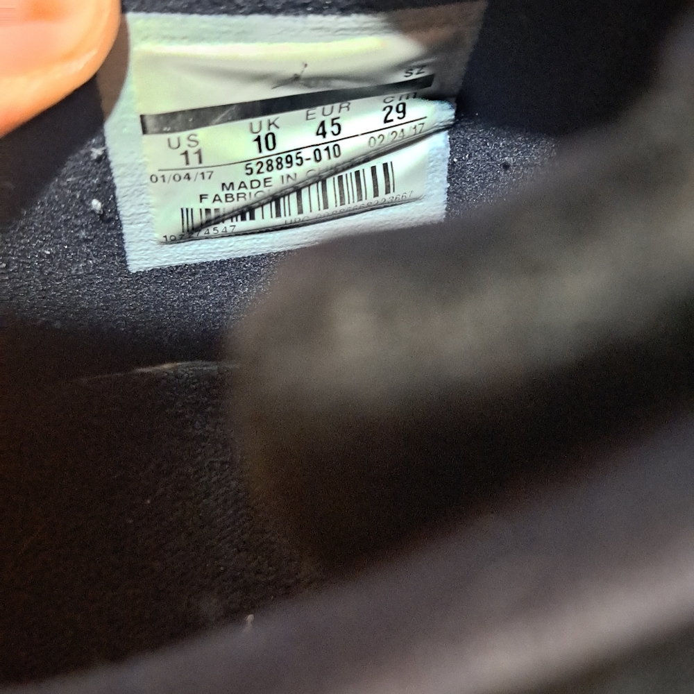 Jordan Retro 11 - Picture 4 of 7